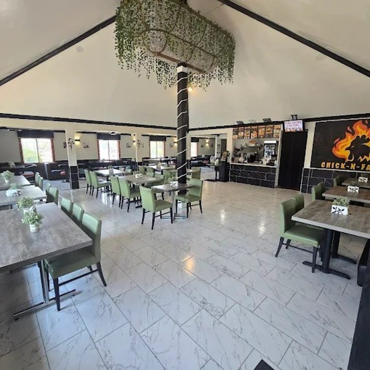 A Relaxed Dining Space With Genuine Hospitality